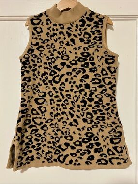 JM Collection Camel & Black Knit Mock Neck Sweater